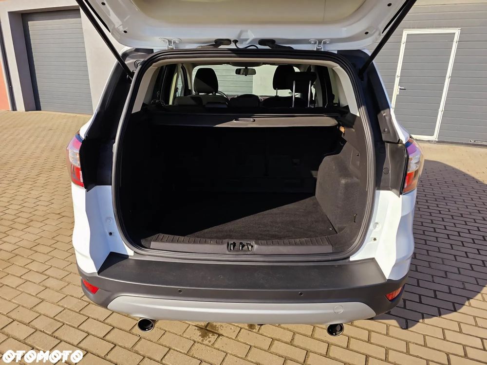 Ford Kuga - 20