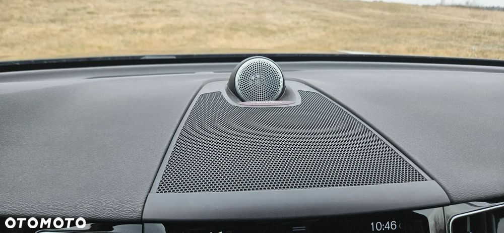 Volvo XC 60 T8 AWD Recharge Geartronic Inscription - 5