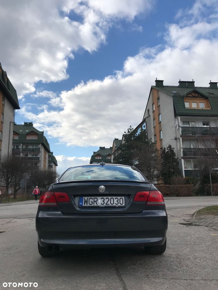 BMW Seria 3 330xd - 4