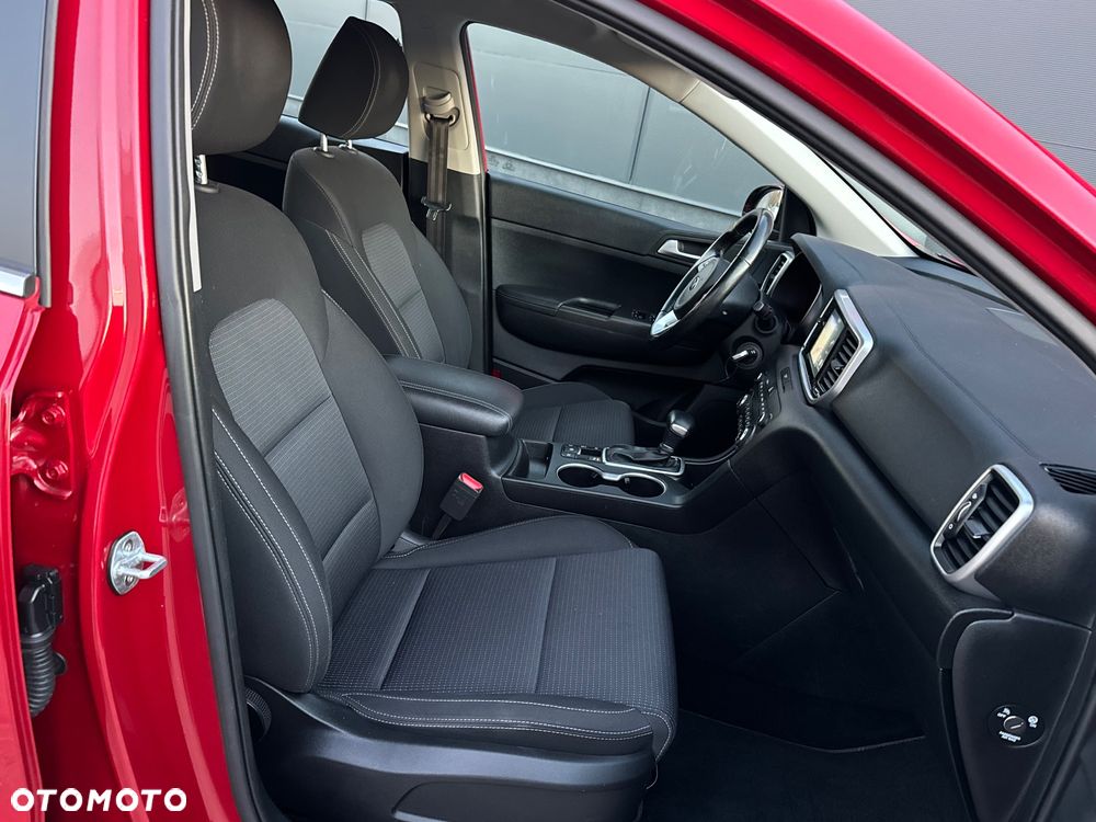 Kia Sportage 1.6 CRDI MHEV Black Edition 4WD DCT - 9