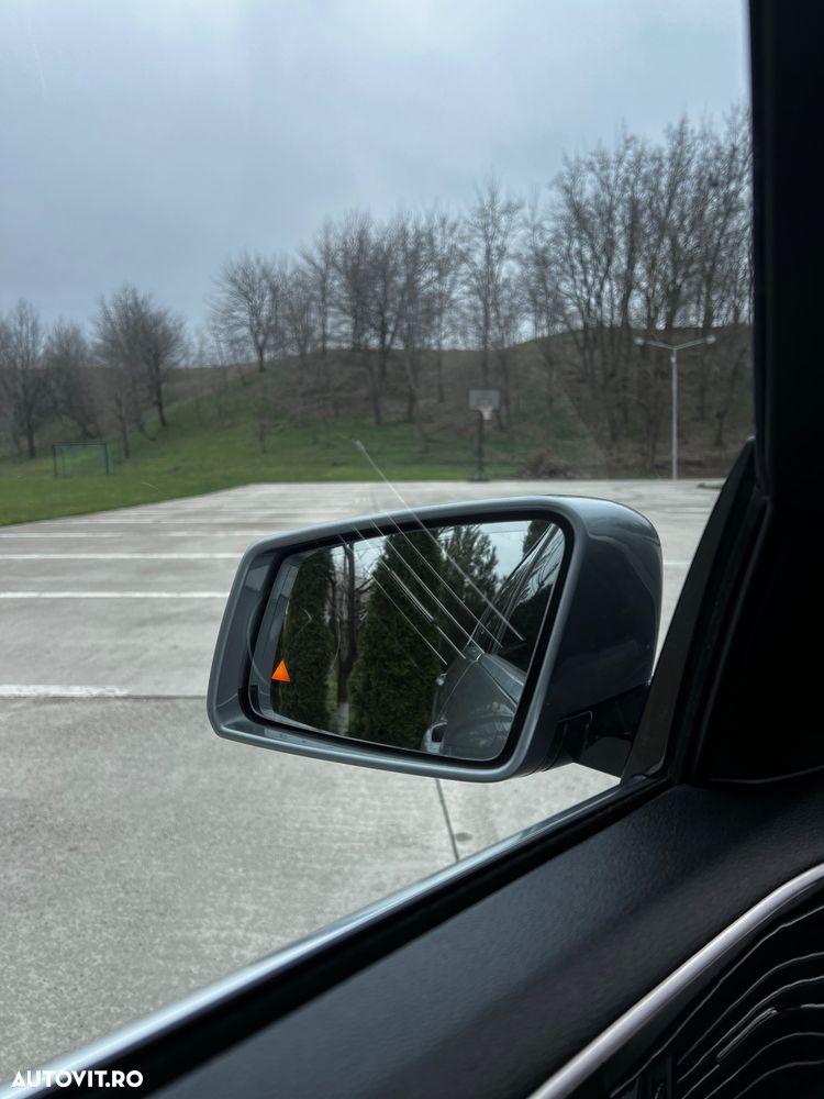 Mercedes-Benz E 220 CDI DPF BlueEFFICIENCY 7G-TRONIC Avantgarde - 35