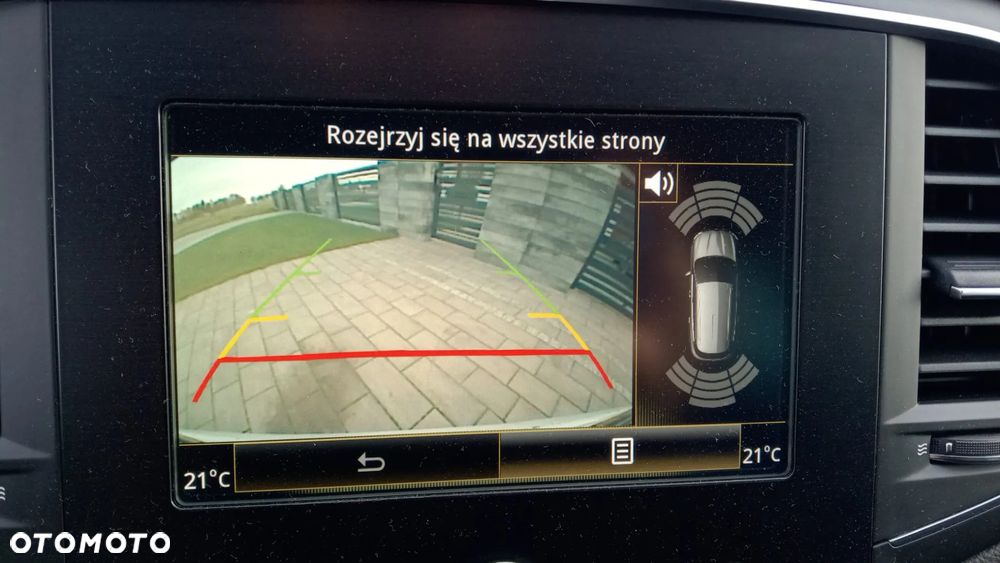 Renault Megane ENERGY TCe 140 EDC LIMITED - 11