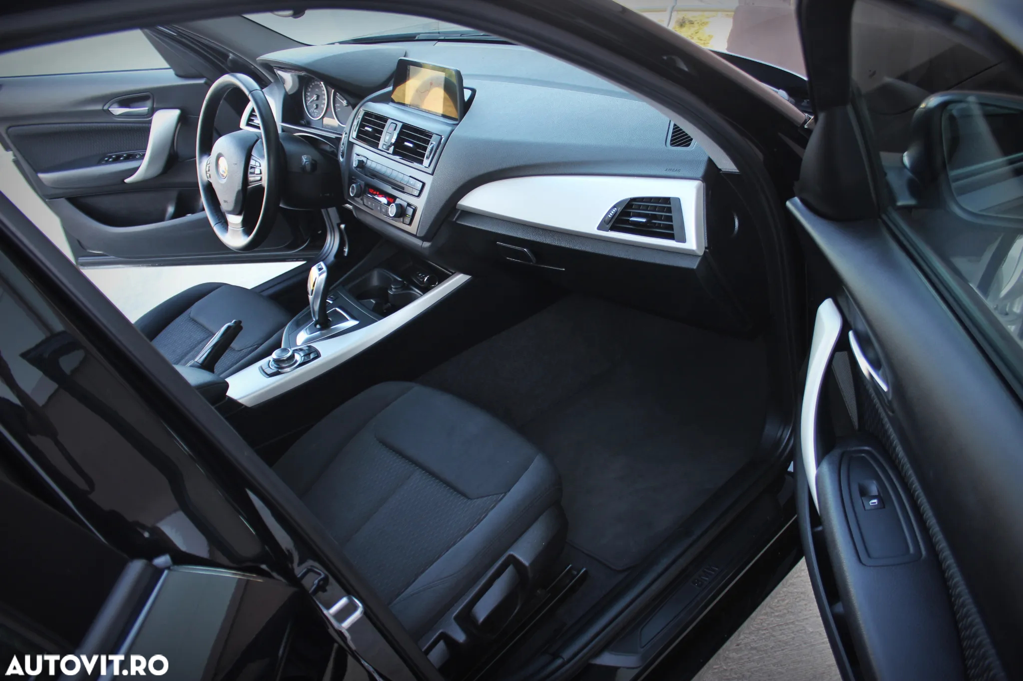 BMW Seria 1 116d Aut. Sport Line - 17