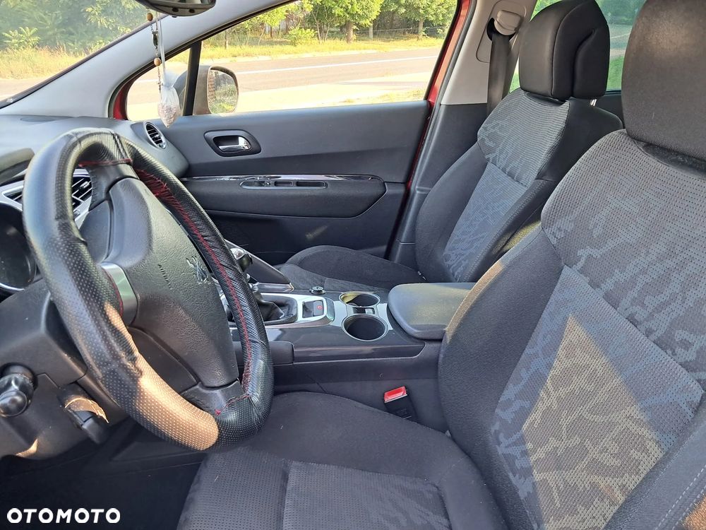 Peugeot 3008 1.6 Premium+ - 5