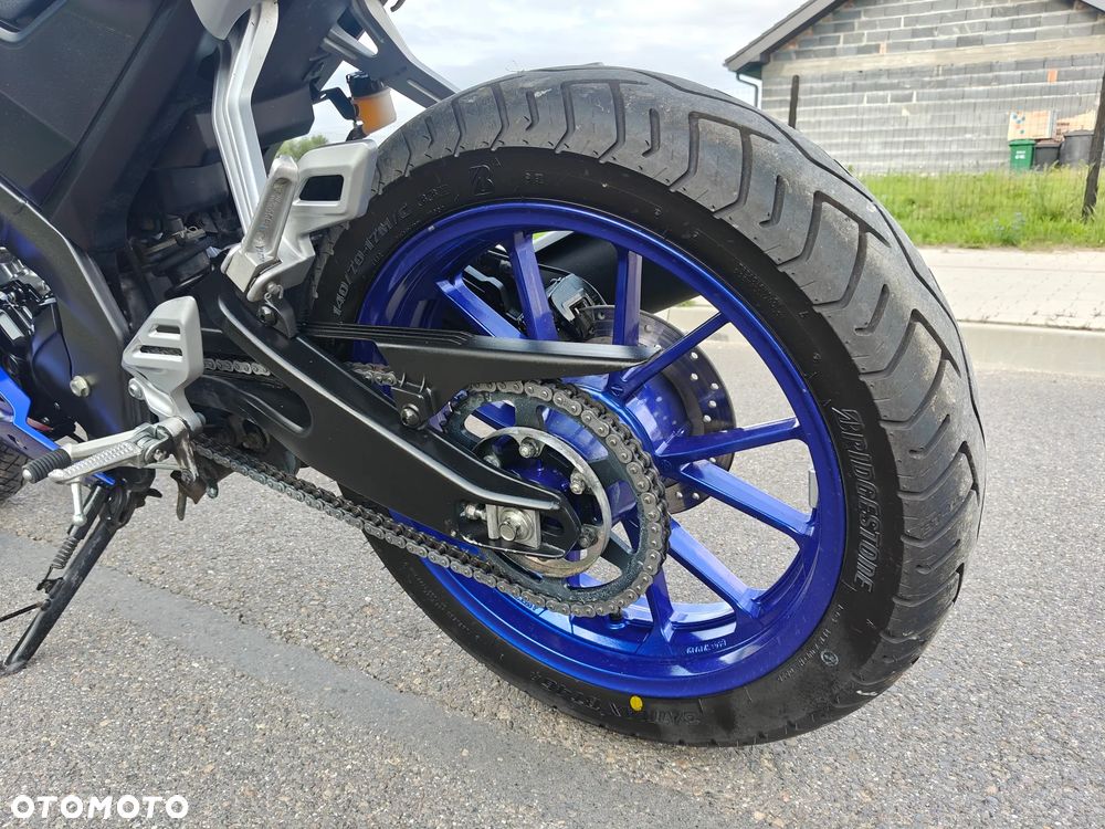 Yamaha YZF - 14