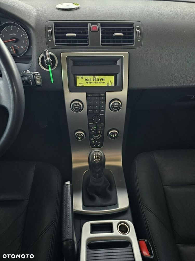 Volvo V50 - 16