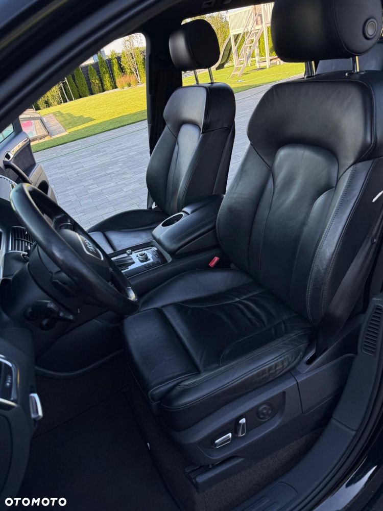 Audi Q7 - 6