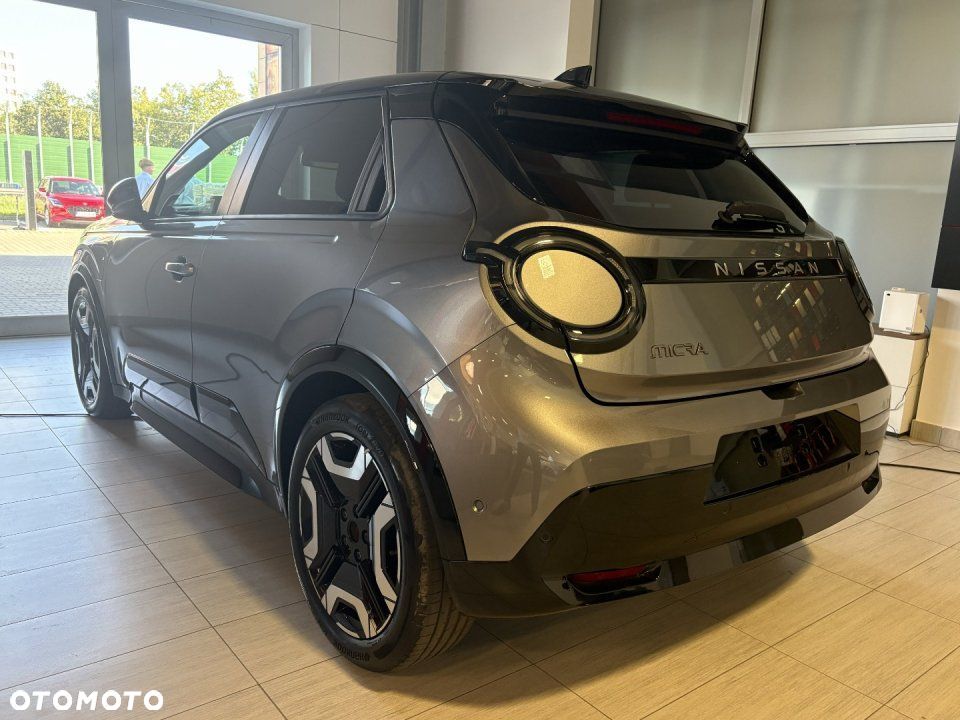 Nissan Micra - 5