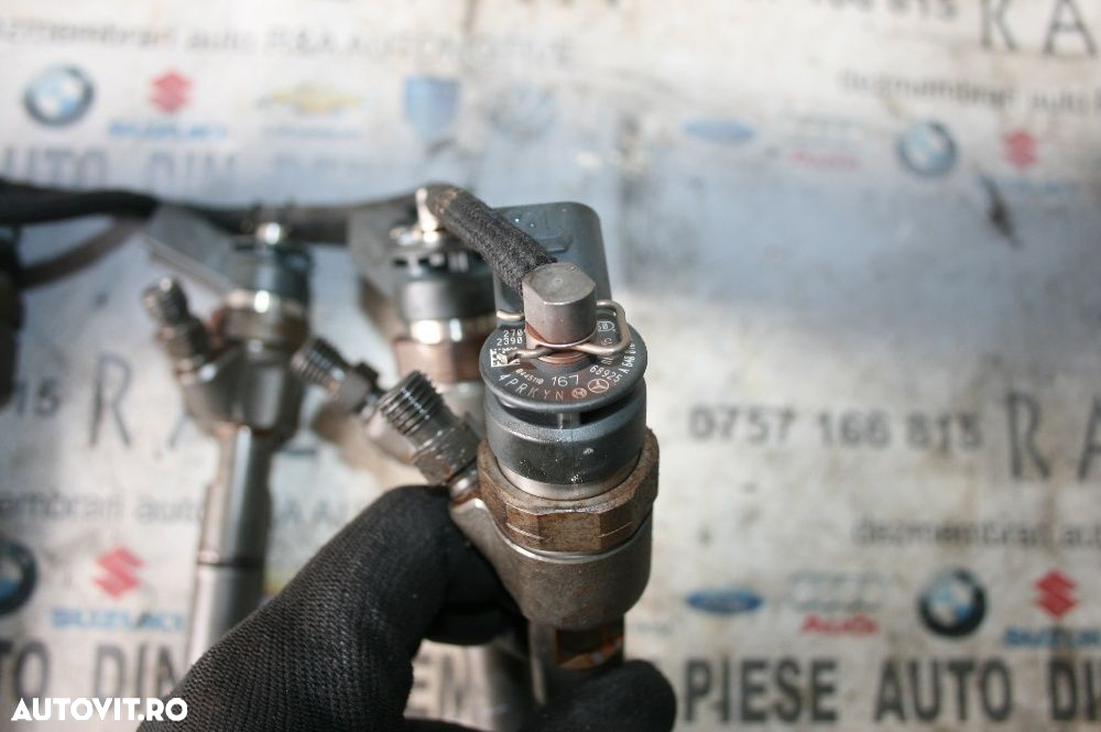 Injectoare injector Mercedes A/B Class 2.0 Cdi W169 w245 A/B180 A/B200 - 2