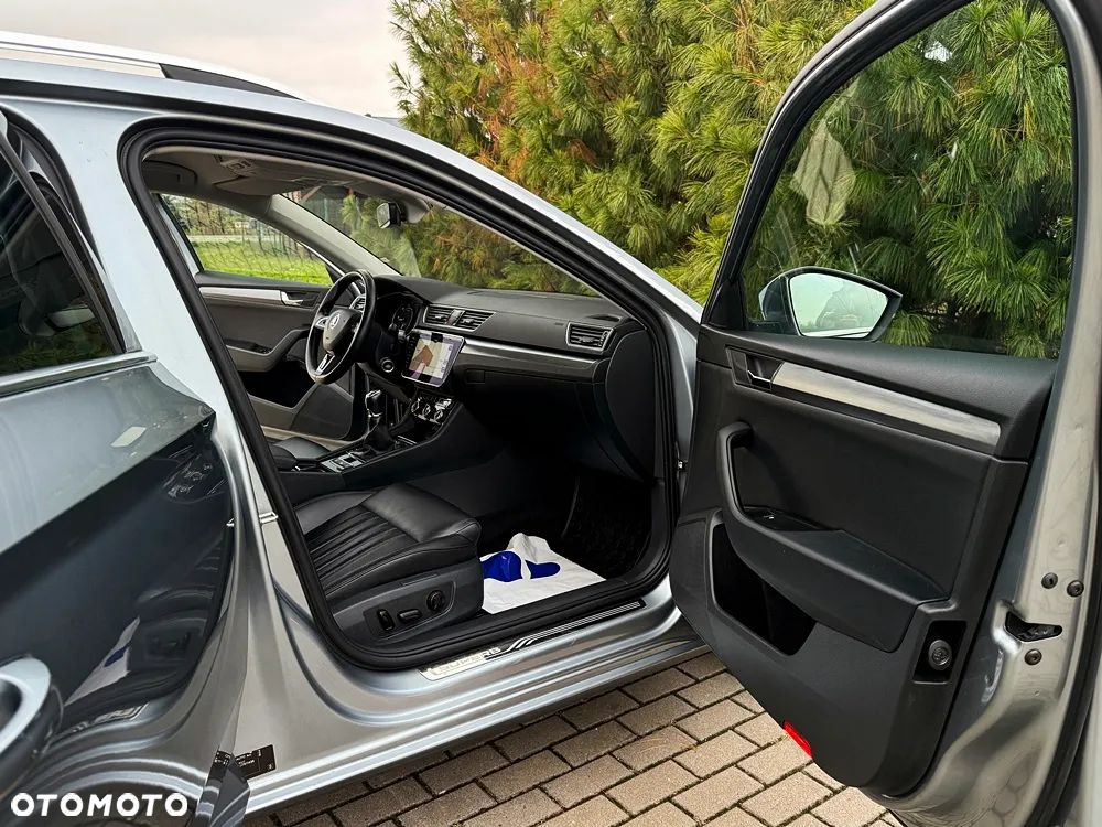 Skoda Superb 1.6 TDI Style - 23