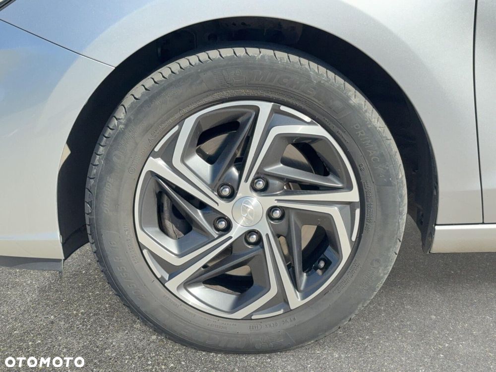 Hyundai i30 1.5 DPI Comfort - 9