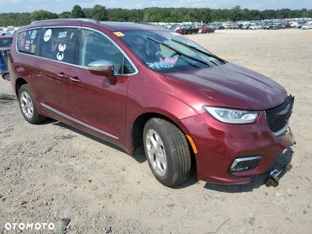 Chrysler Pacifica - 31