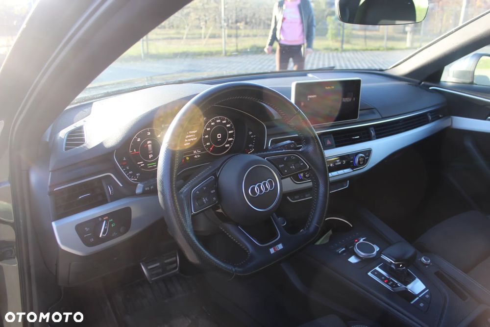 Audi A4 Avant 2.0 TDI S tronic sport - 2