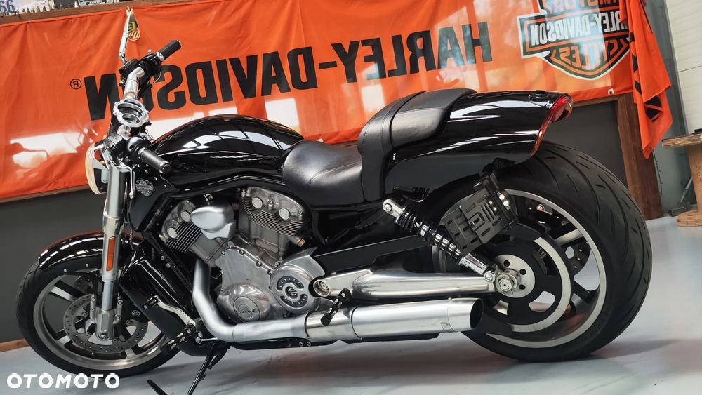 Harley-Davidson V-Rod Muscle - 9