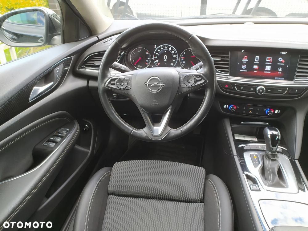 Opel Insignia 2.0 CDTI automatik Innovation - 32