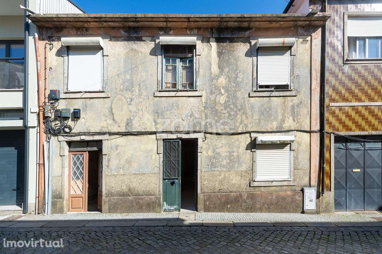 Moradia T5 em São Mamede de Infesta - Grande imagem: 3/36