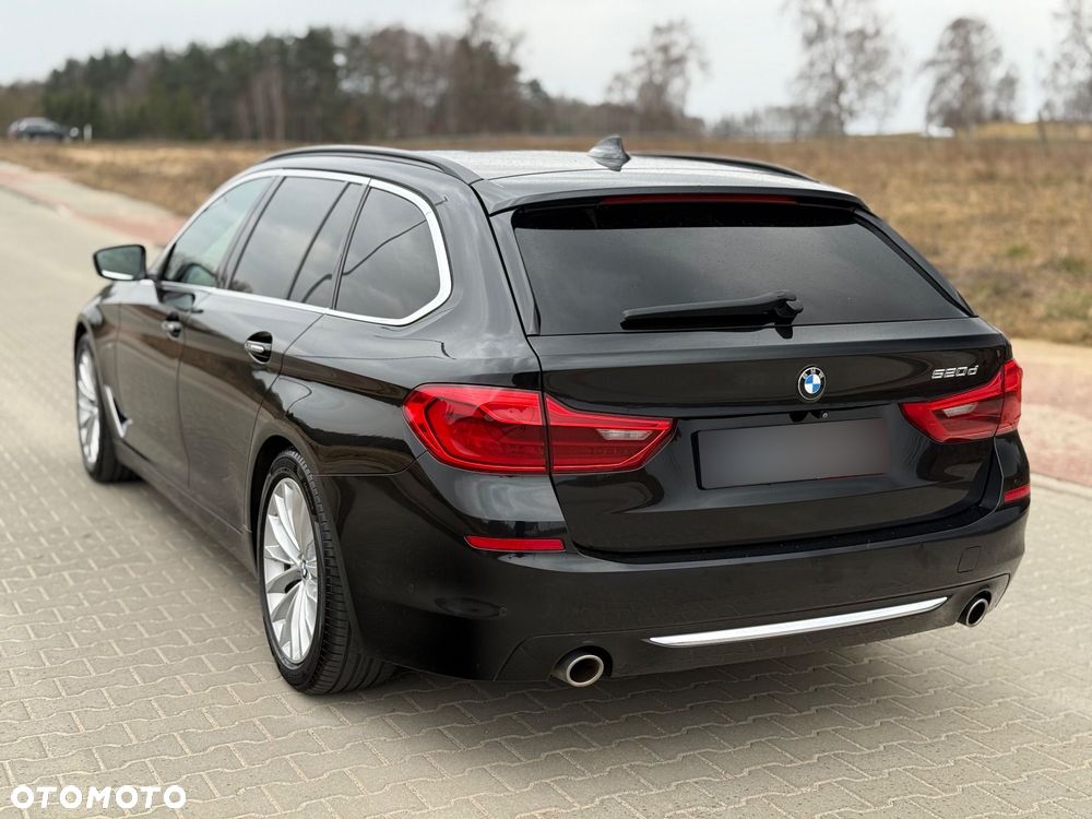 BMW Seria 5 520d Luxury Line - 7