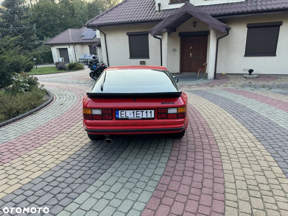 Porsche 944 - 4