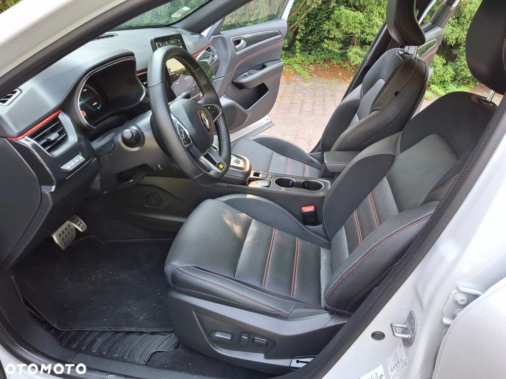 Renault Arkana 1.6 E-TECH R.S Line MMT - 14