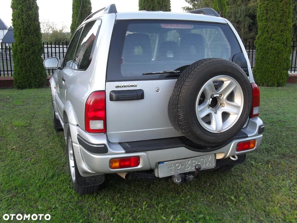 Suzuki Grand Vitara 1.6 - 12