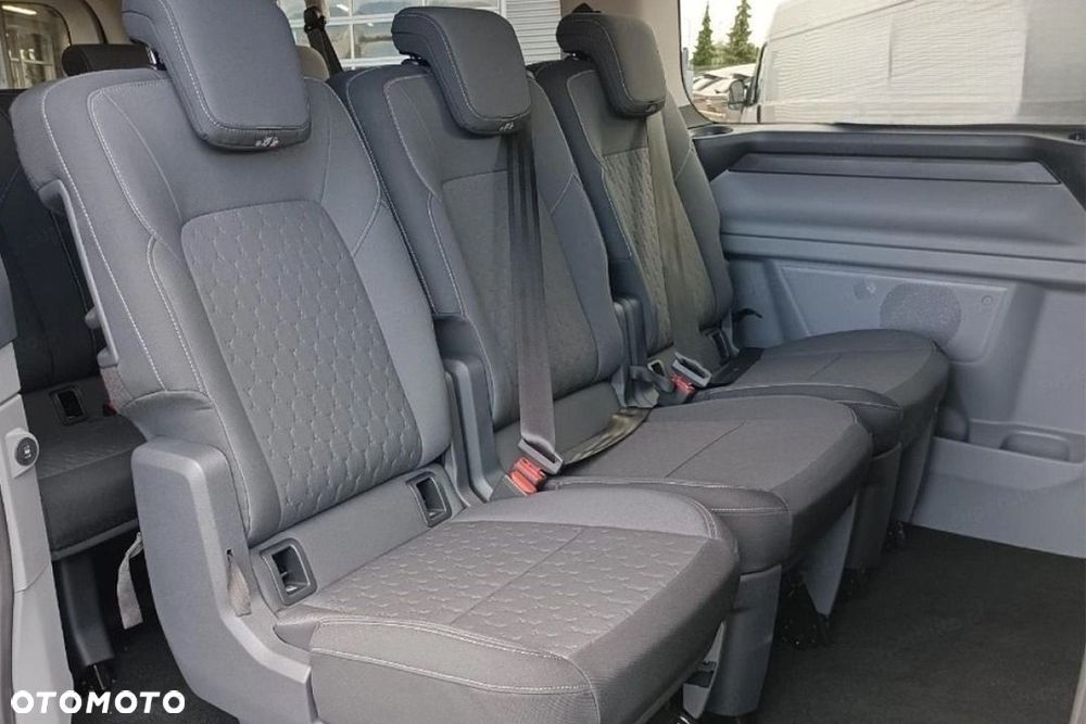Ford Transit Custom - 11