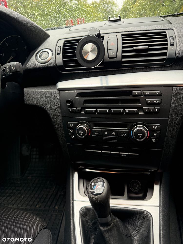 BMW Seria 1 - 10
