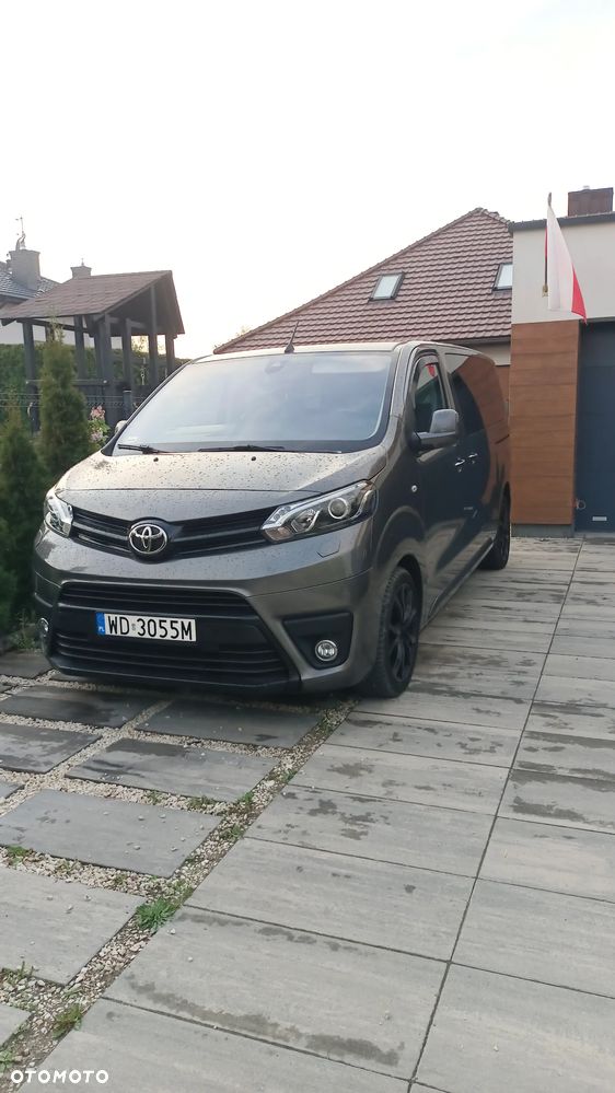 Toyota ProAce Kombi D-4D Medium 2,7t - 1