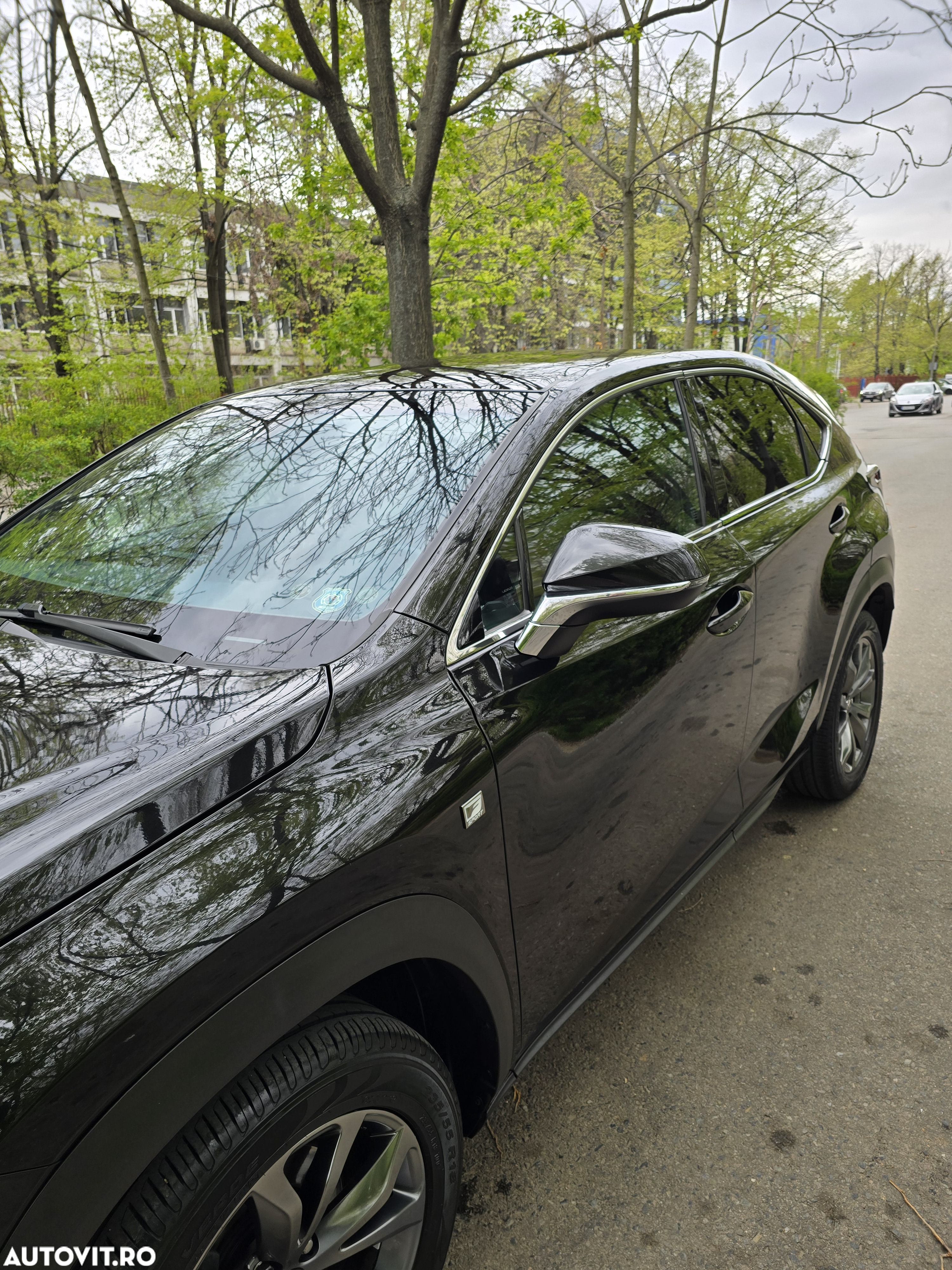 Lexus Seria NX 200t AWD F Sport Premium - 15