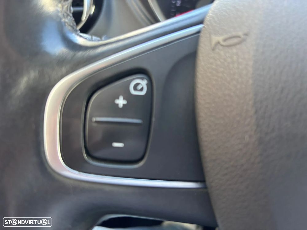 Renault Captur 1.5 dCi Exclusive - 25