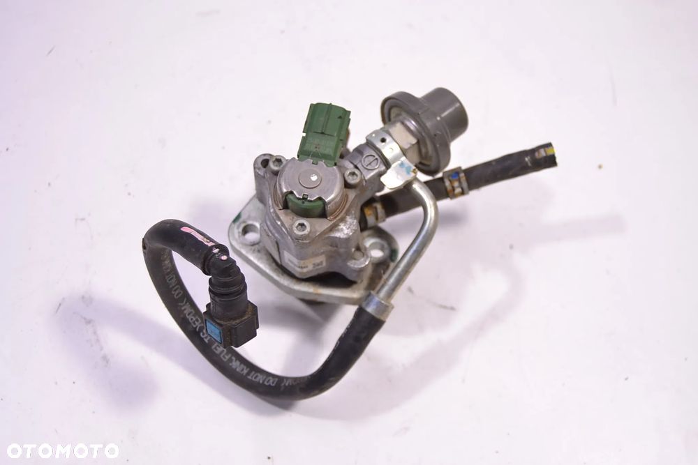 Pompa wysokiego ciśnienia paliwa LEXUS IS 250 MK2 - 1