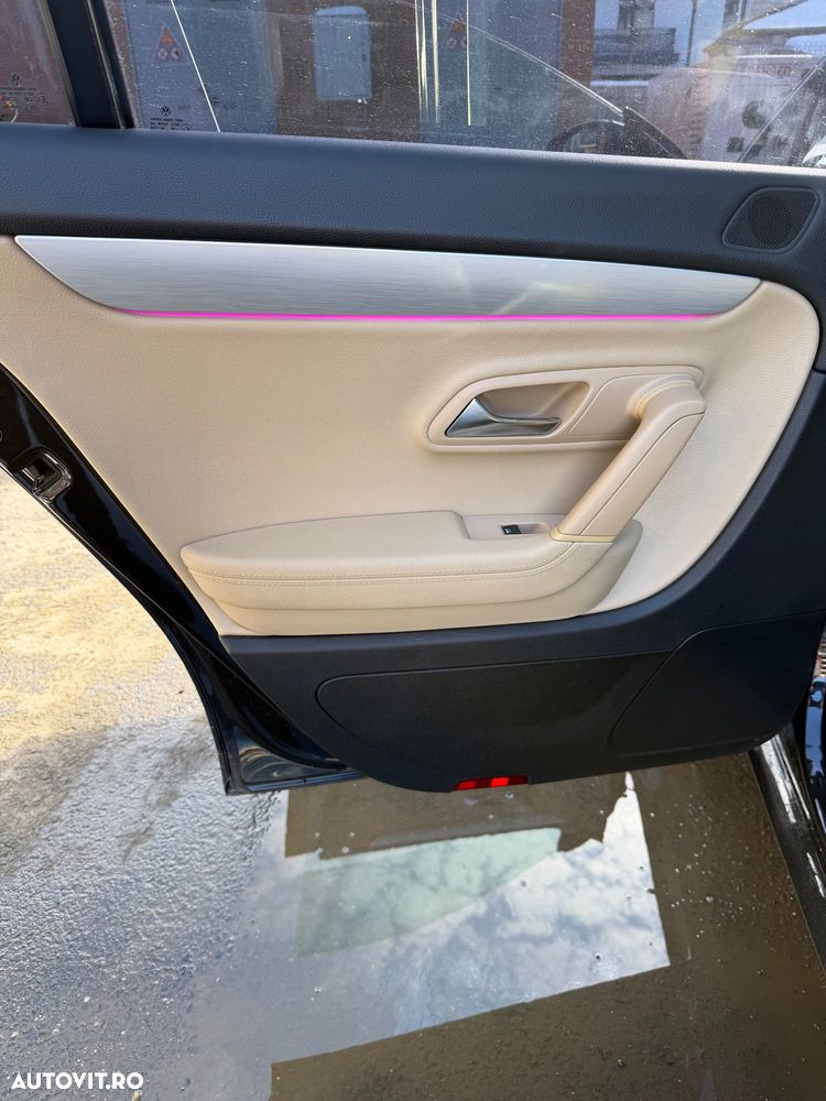 Volkswagen Passat CC - 13