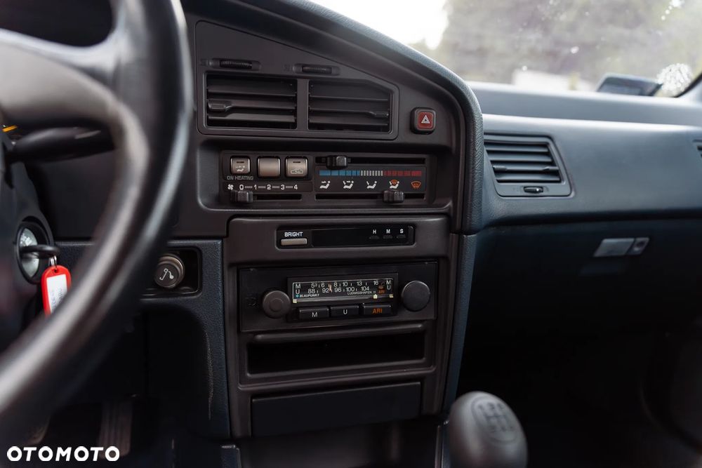Subaru Legacy - 15