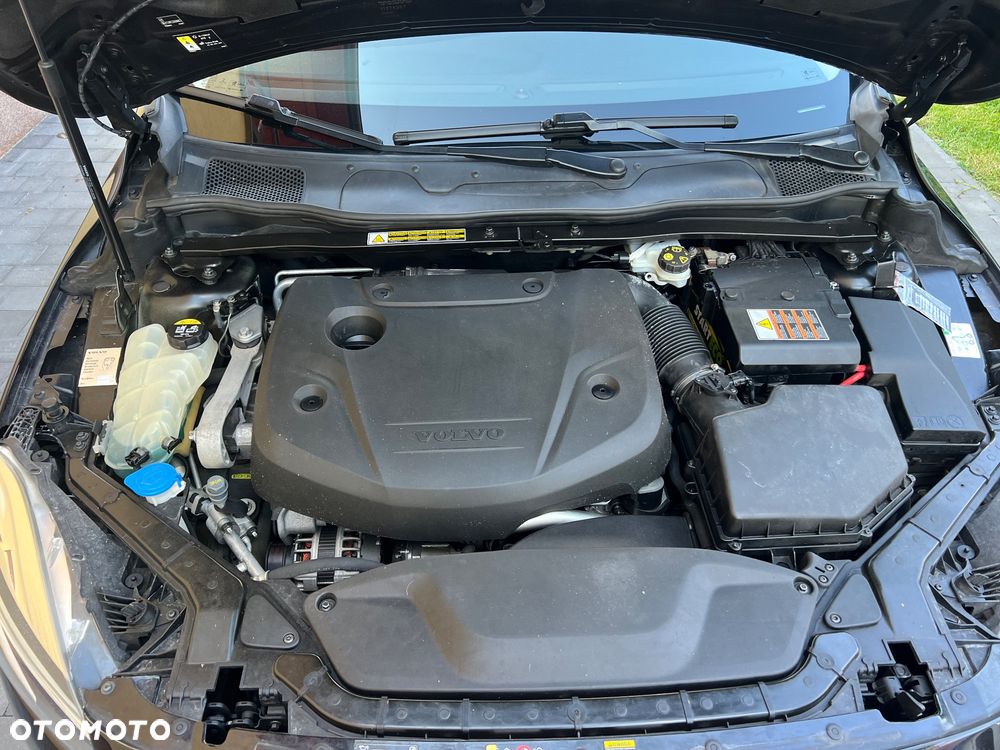 Volvo V40 D2 - 16