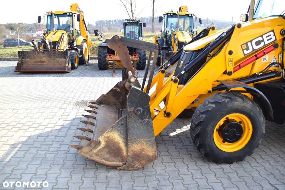 JCB 3CX Sitemaster TURBO 4x4 - 5