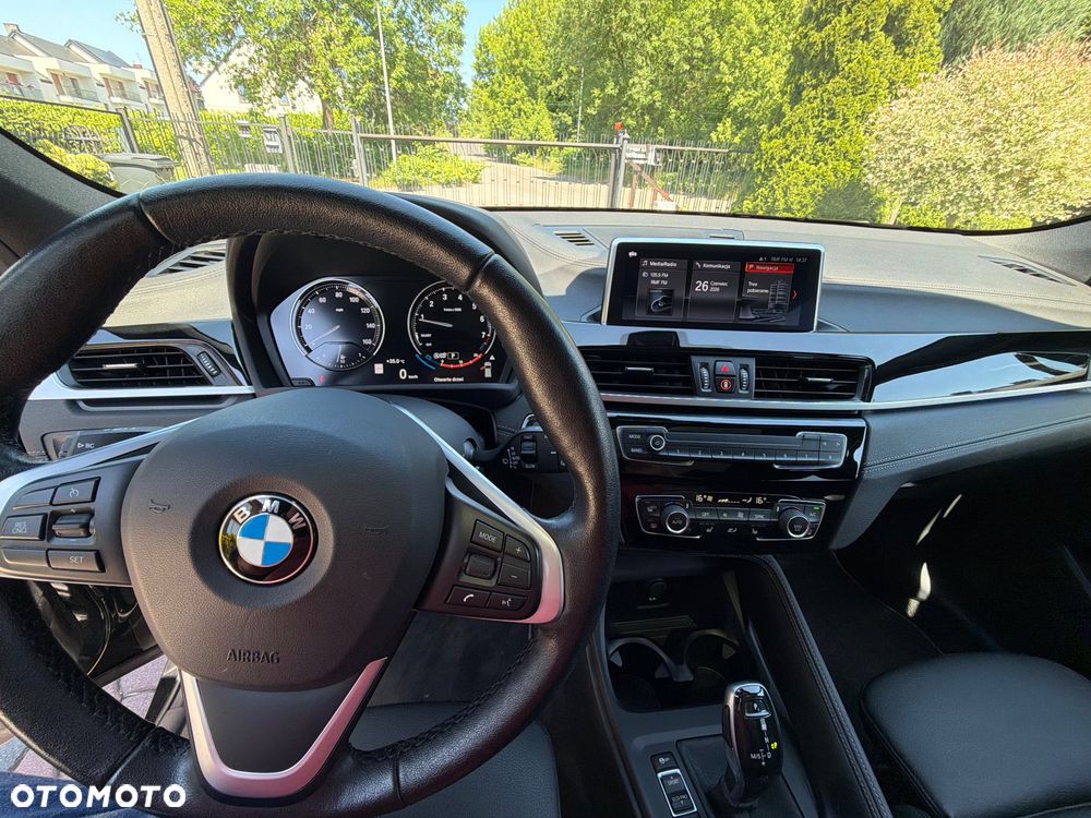 BMW X2 xDrive20i Advantage Plus - 18