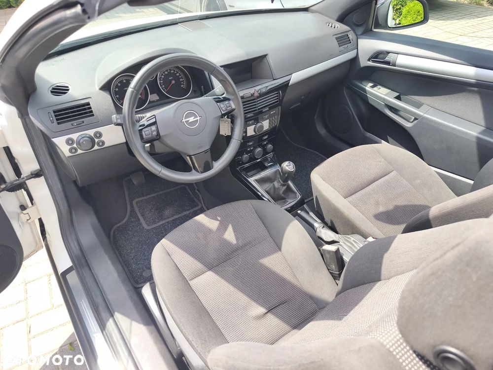 Opel Astra 1.8 Cosmo - 14