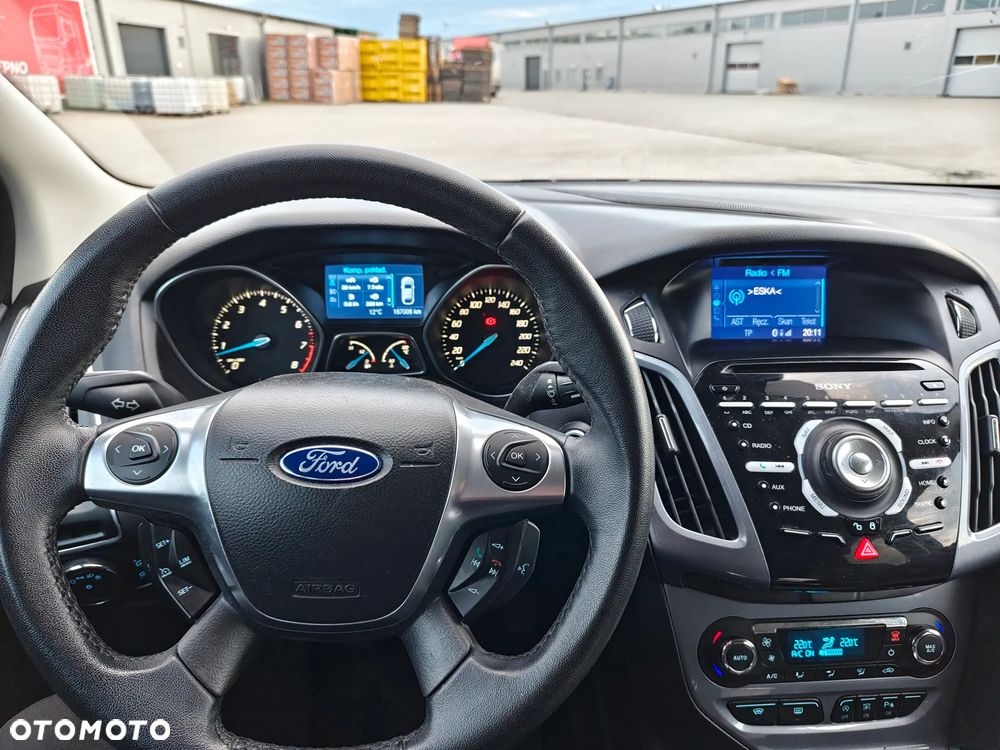 Ford Focus 1.0 EcoBoost Titanium - 10