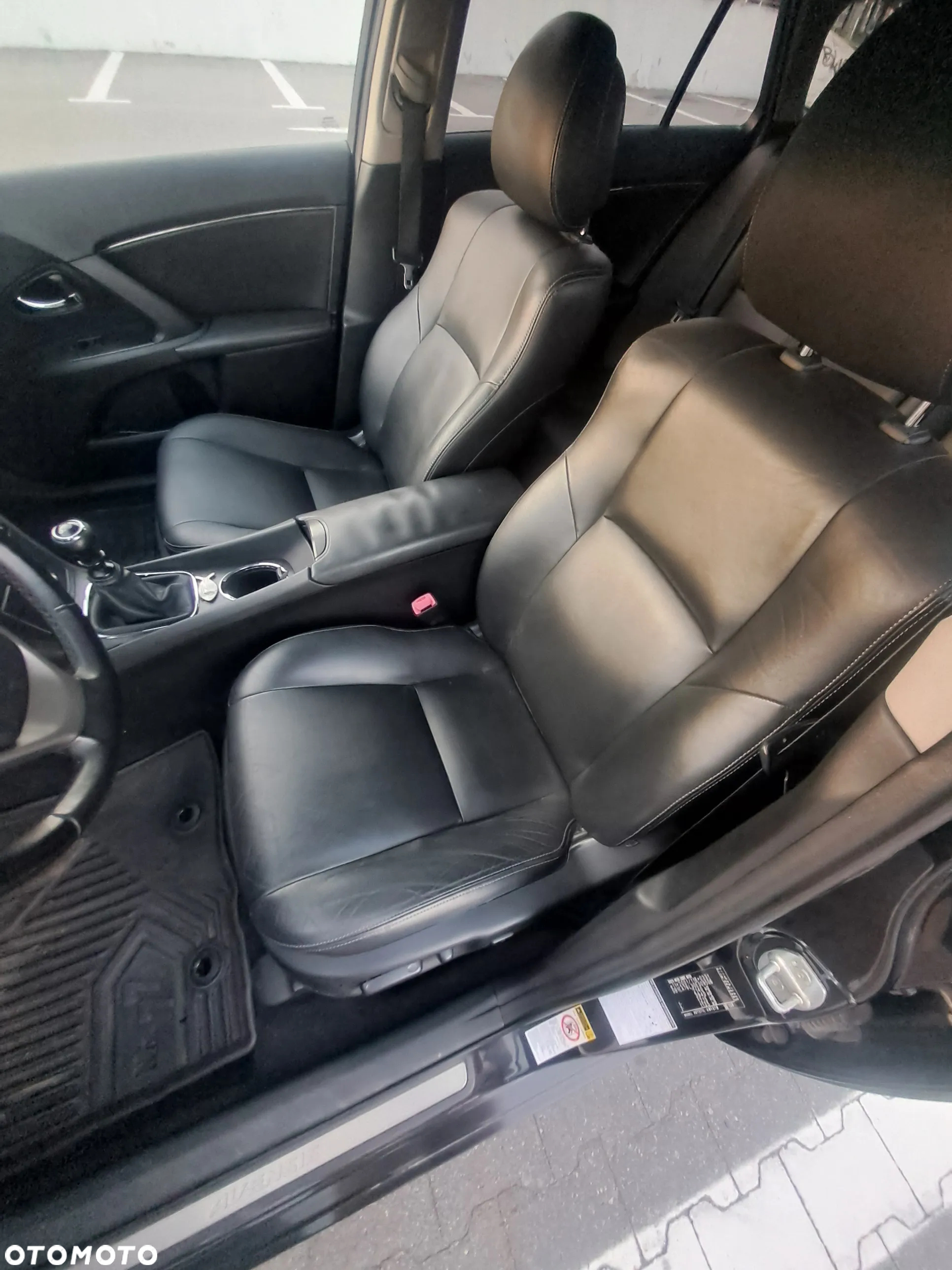 Toyota Avensis 2.2 D-4D Prestige - 5