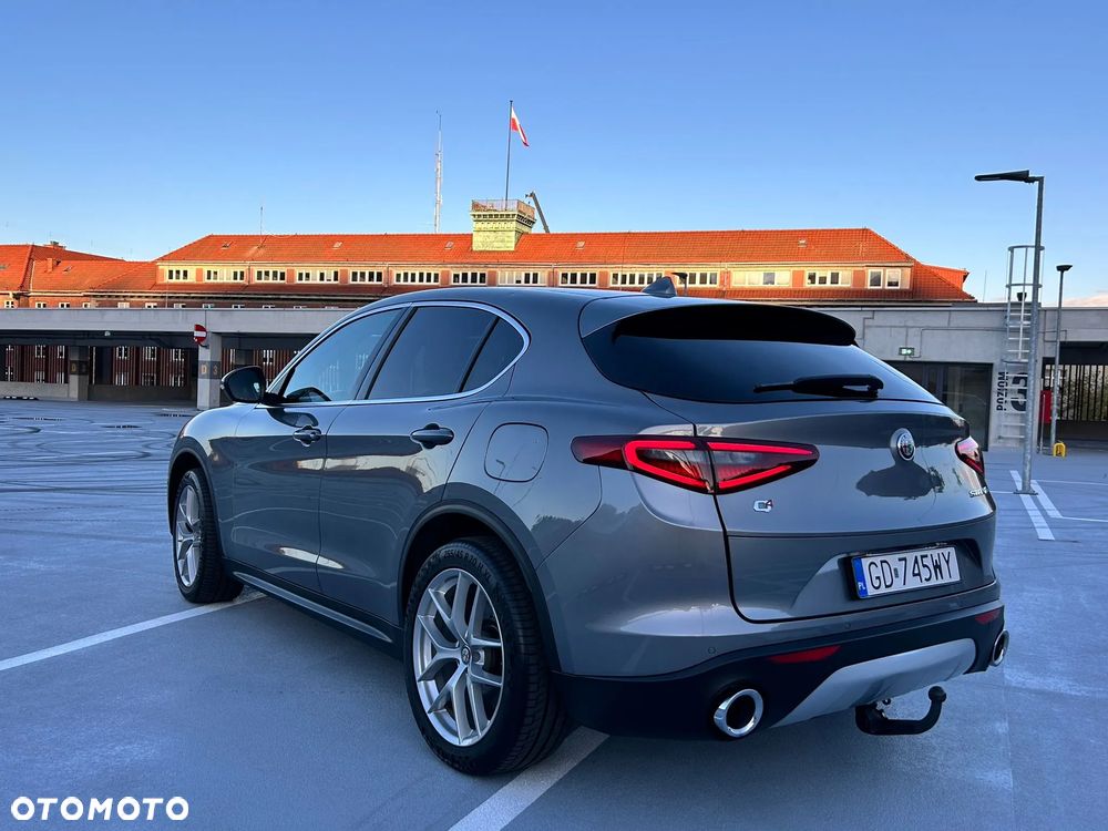 Alfa Romeo Stelvio 2.0 Turbo First Edition Q4 - 18