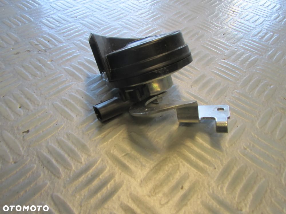klakson 2475403306 - 4