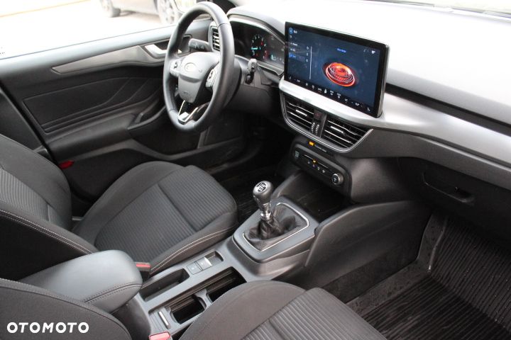 Ford Focus 1.0 EcoBoost Titanium - 37
