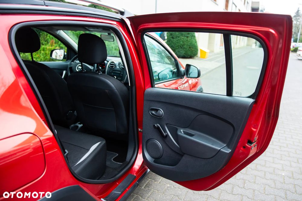 Dacia Sandero TCe 90 Celebration - 21