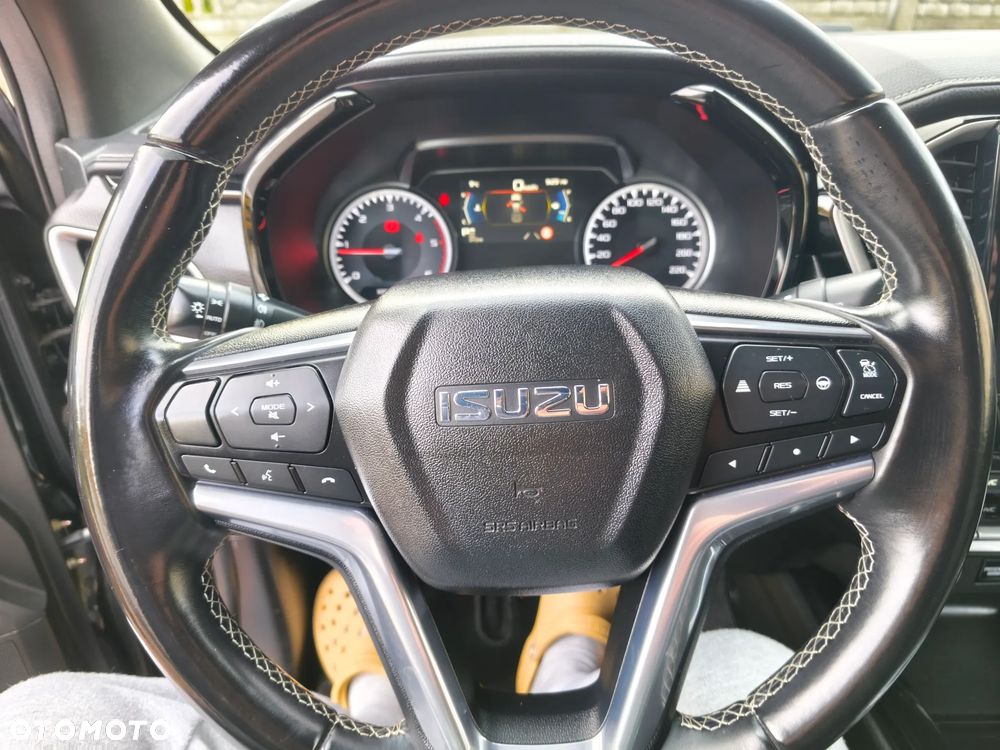 Isuzu D-Max - 18