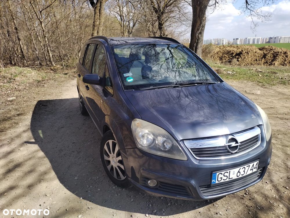Opel Zafira 1.8 - 3