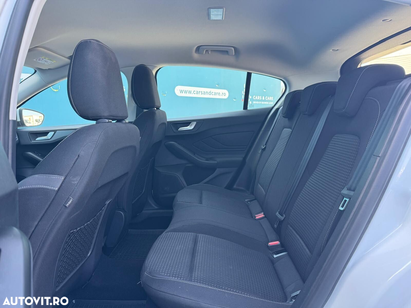 Ford Focus - 9