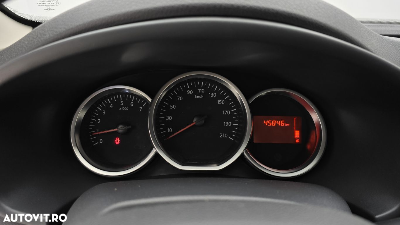 Dacia Sandero - 16