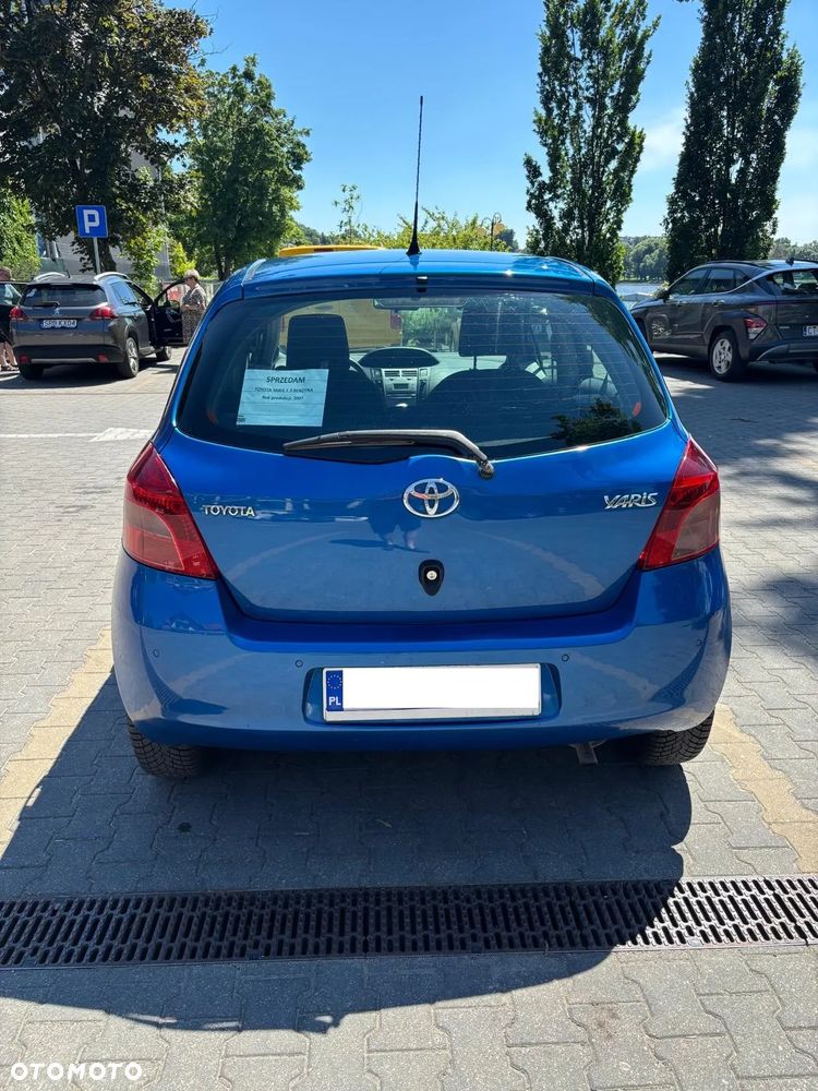 Toyota Yaris 1.3 Sol - 7