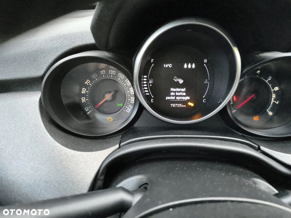 Fiat 500X 1.6 E-Torq 4x2 Mirror - 10