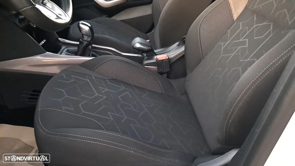 Peugeot 2008 1.6 BlueHDi Style - 14