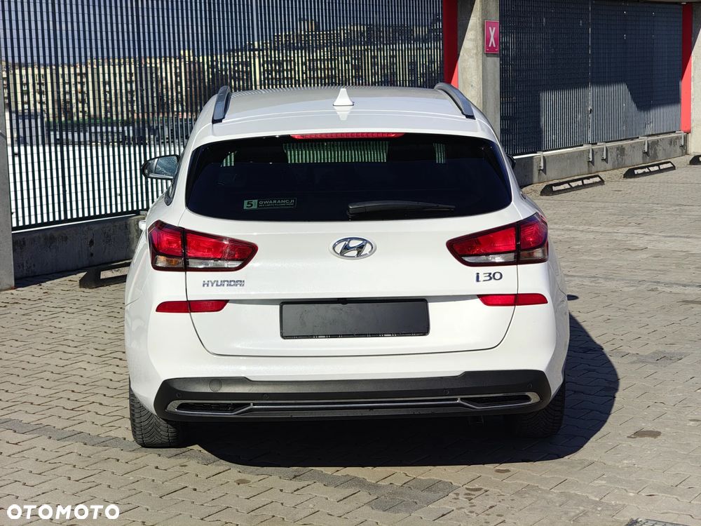 Hyundai i30 1.5 T-GDI 48V Smart - 6